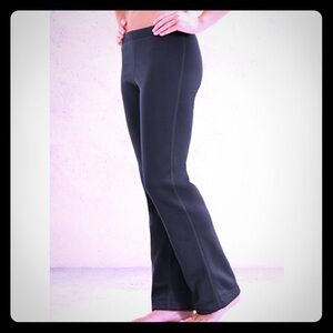 Athleta Women's Black Yoga Pants SZ M